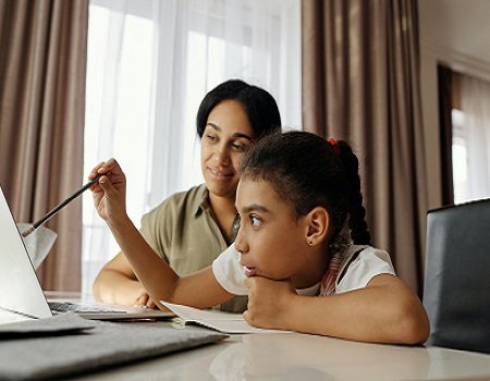 How Parents And Deaf Children Bond | Techniques That Foster Changes In Behavior.
